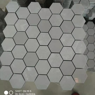 Europe Stijl Zwart en wit Zeshoekige tegel Steen Mosaïek Strip 30X30mm voor TV Backgroup