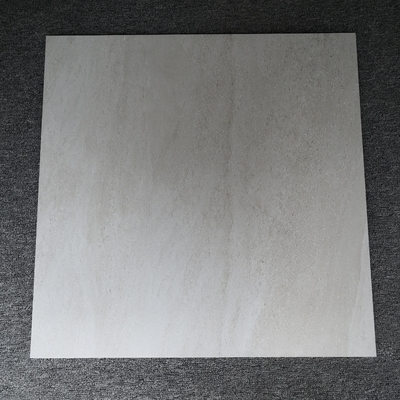 300 X 600 mm Keramische lichtgrijze gepolijste porseleinen niet-sliptegel in klassieke stijl