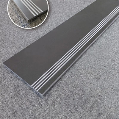 Niet-glijdend zwart homogeen porseleinen vloer met glastegels 300x600 mm voor parkeren